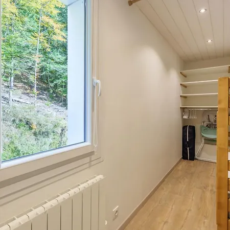 La Ligne Bleue - Station De Accessible A Pied Lejlighed